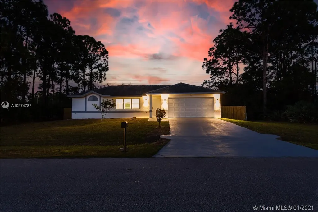 453 Town Road SW Palm Bay FL 32908