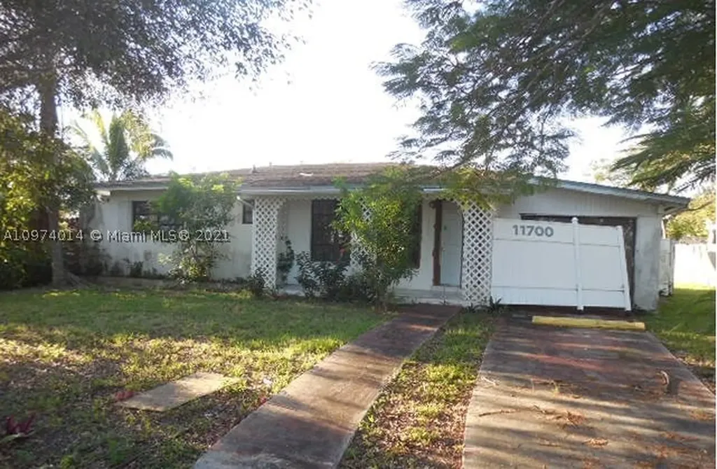 11700 SW 176th Street Miami FL 33177