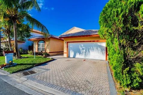 11611 SW 10th Court Pembroke Pines FL 33025