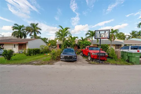 1321 Kia Drive Homestead FL 33033