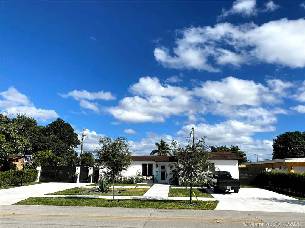 17671 NW 82nd Court Hialeah FL 33015