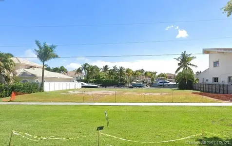 1102 Washington Street Hollywood FL 33019