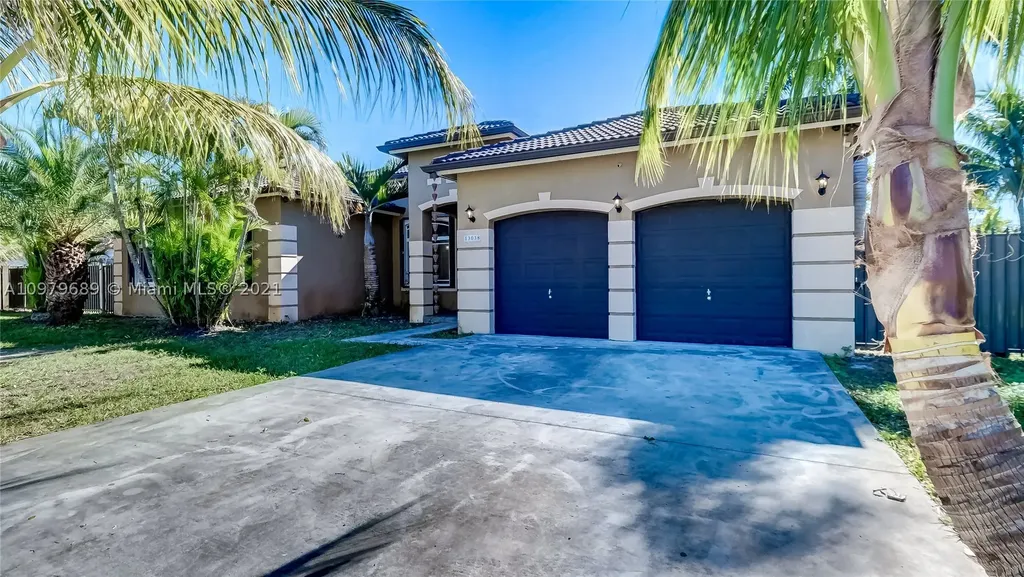 13038 SW 215th Terrace Miami FL 33177
