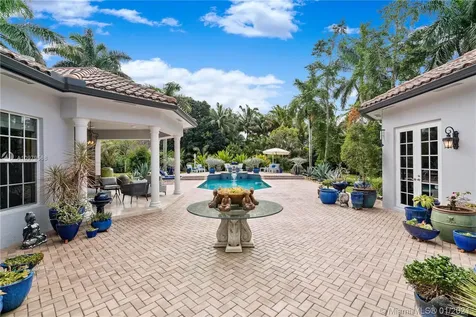 11740 SW 1st Court Plantation FL 33325