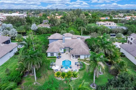 11740 SW 1st Court Plantation FL 33325