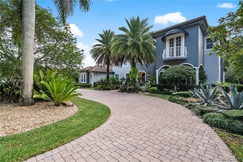 11740 SW 1st Court Plantation FL 33325