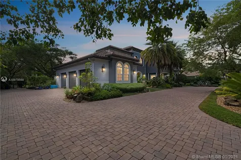 11740 SW 1st Court Plantation FL 33325