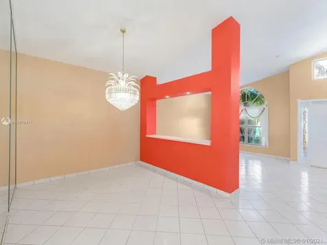 9144 NW 147th Terrace Miami Lakes FL 33018