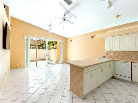 9144 NW 147th Terrace Miami Lakes FL 33018