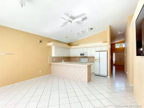 9144 NW 147th Terrace Miami Lakes FL 33018