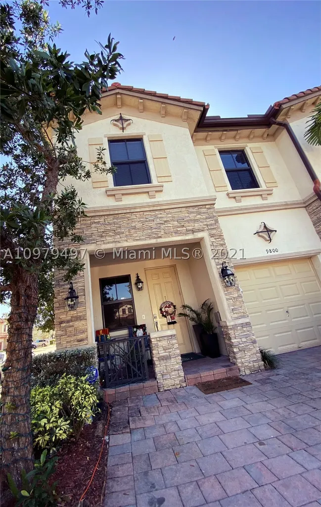 9800 NW 88th Street Doral FL 33178