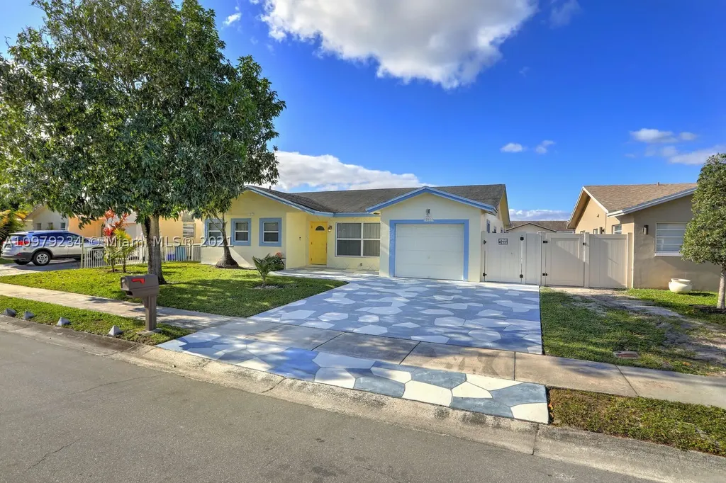 22609 SW 65th Avenue Boca Raton FL 33428