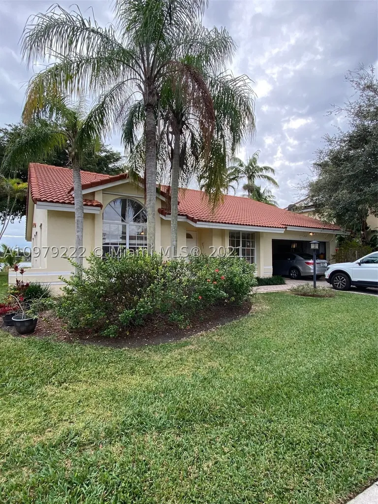 9344 SW 212th Terrace Cutler Bay FL 33189