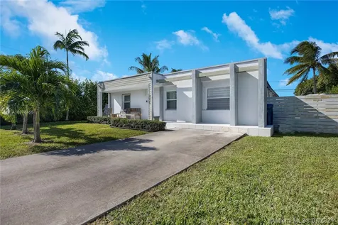 4420 SW 99th Avenue Miami FL 33165