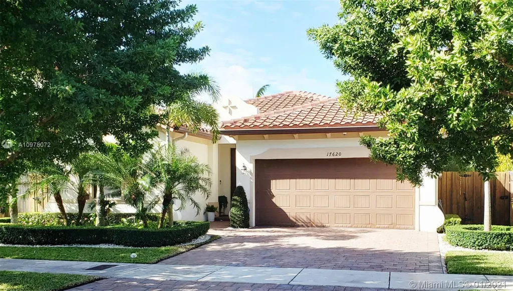 17620 SW 154th Place Miami FL 33187
