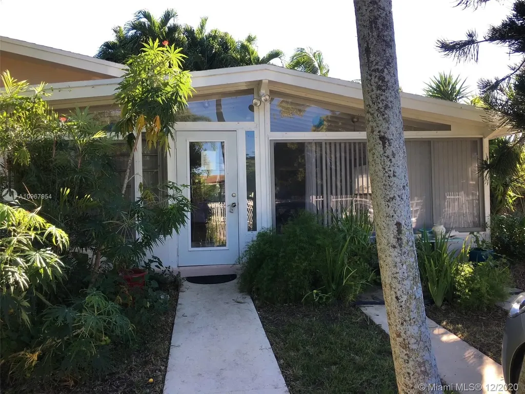 12040 SW 187th Street Miami FL 33177