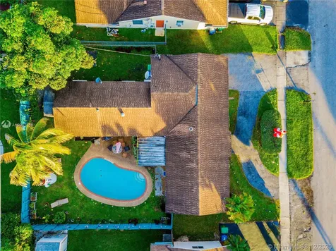 8321 NW 45th Court Lauderhill FL 33351