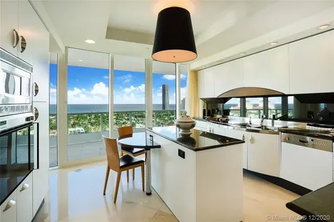 19955 NE 38th Court Aventura FL 33180