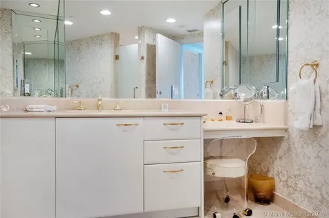 19955 NE 38th Court Aventura FL 33180