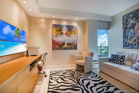 19955 NE 38th Court Aventura FL 33180