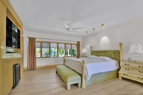 122 Bal Bay Drive Bal Harbour FL 33154