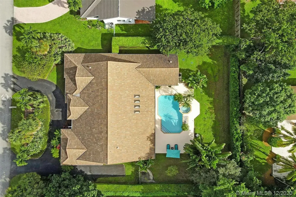 7740 SW 177th Street Palmetto Bay FL 33157