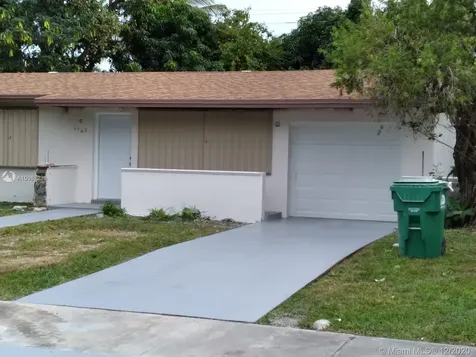 9960 SW 161st Street Miami FL 33157