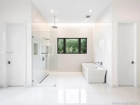 6525 SW 106th Street Pinecrest FL 33156