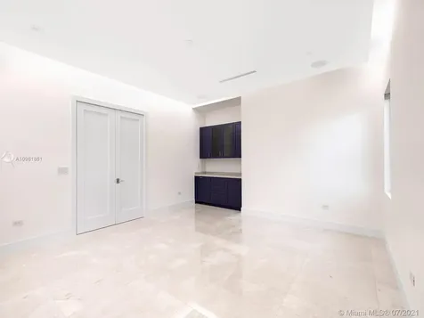 6525 SW 106th Street Pinecrest FL 33156