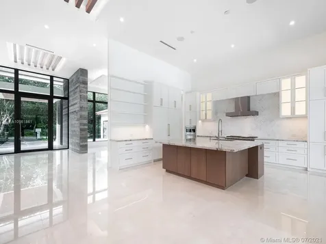 6525 SW 106th Street Pinecrest FL 33156