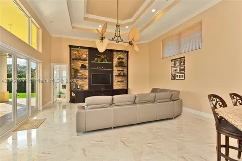 10334 SW 23rd Court Davie FL 33324