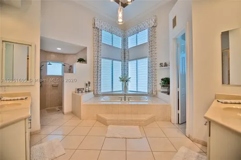 10334 SW 23rd Court Davie FL 33324