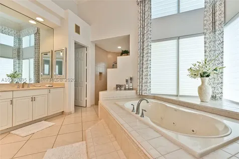 10334 SW 23rd Court Davie FL 33324