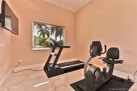 10334 SW 23rd Court Davie FL 33324