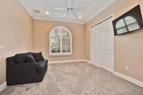 10334 SW 23rd Court Davie FL 33324