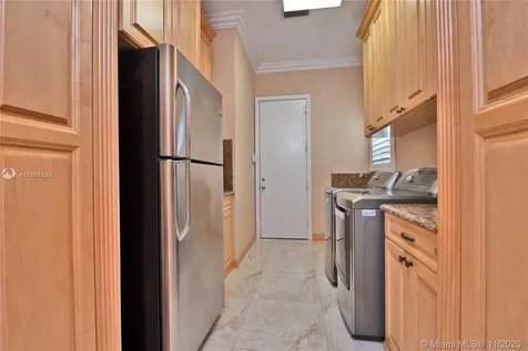 10334 SW 23rd Court Davie FL 33324