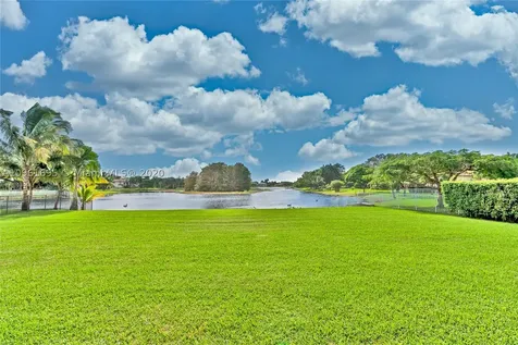 10334 SW 23rd Court Davie FL 33324