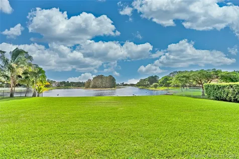 10334 SW 23rd Court Davie FL 33324