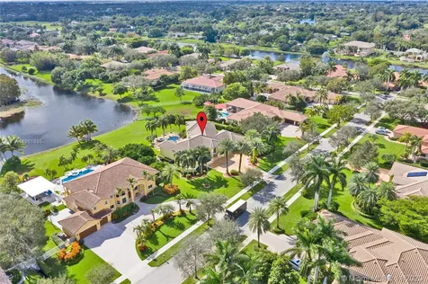 10334 SW 23rd Court Davie FL 33324
