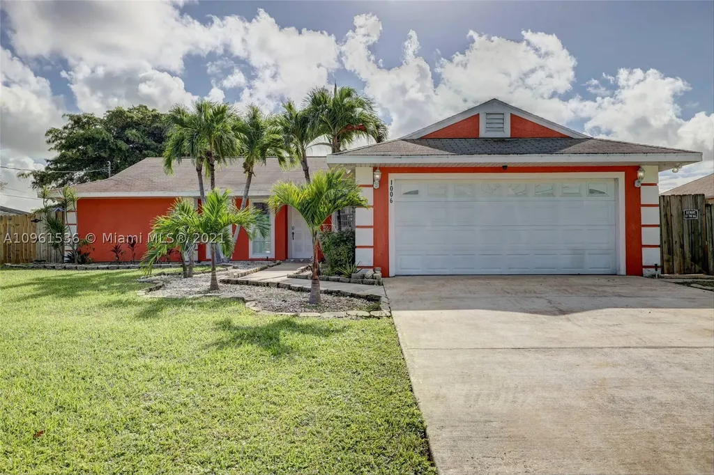 1006 SW Sultan Drive Port St. Lucie FL 34953