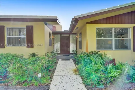 1450 Monroe Street Hollywood FL 33020