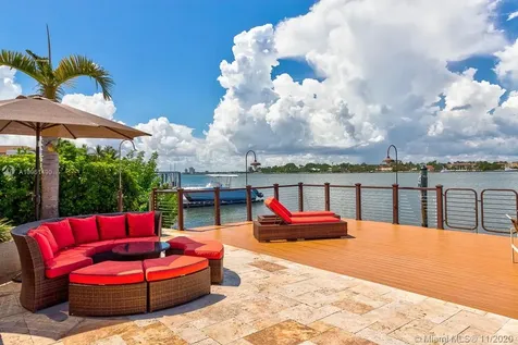1005 Stillwater Drive Miami Beach FL 33141
