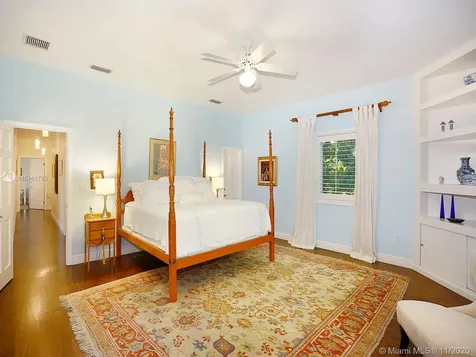 8765 SW 53rd Court Miami FL 33143