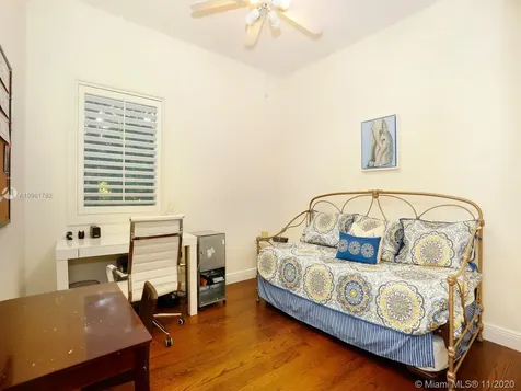 8765 SW 53rd Court Miami FL 33143