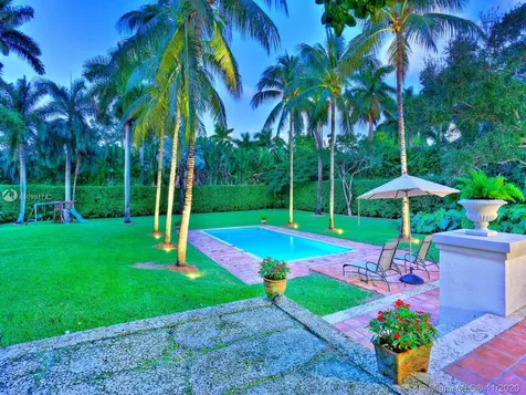 8765 SW 53rd Court Miami FL 33143
