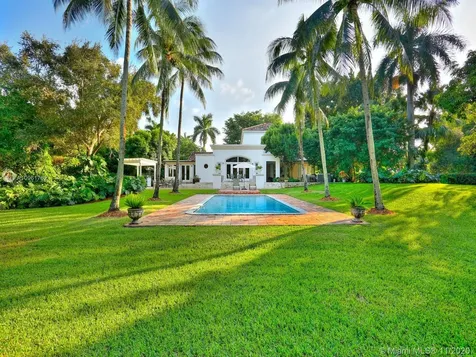 8765 SW 53rd Court Miami FL 33143