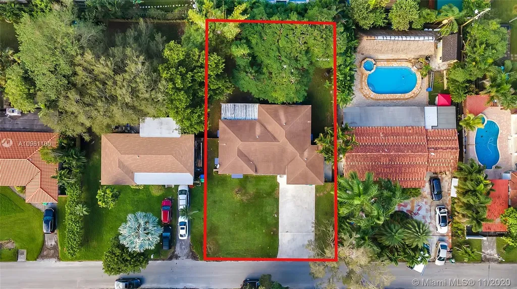 13820 NE 1st Avenue Miami FL 33161
