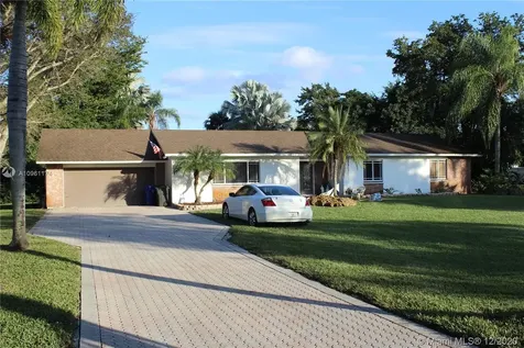 4910 SW 164th Terrace Southwest Ranches FL 33331