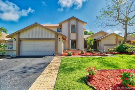 5730 SW 88th Avenue Cooper City FL 33328