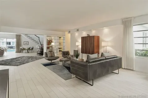 1215 Daytonia Road Miami Beach FL 33141